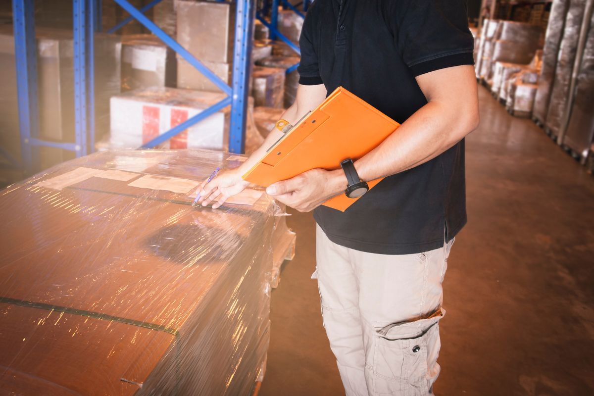 What Importers Should Know About Staging Freight Before Final Distribution