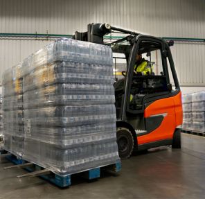 Beverage Warehousing in Calgary: Managing Seasonal Demand